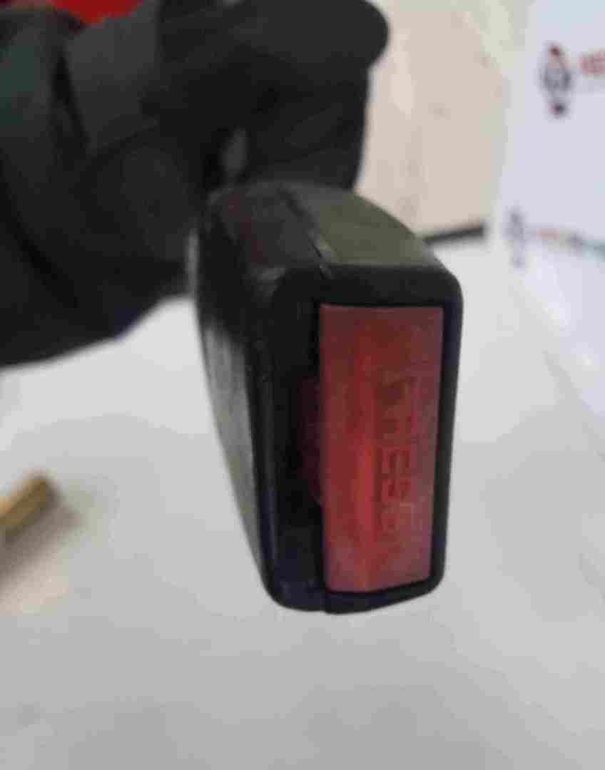 Thumb 2 Renault Trafic 2001-2014 Passenger NSF Front Pre Tensioner Buckle Clip