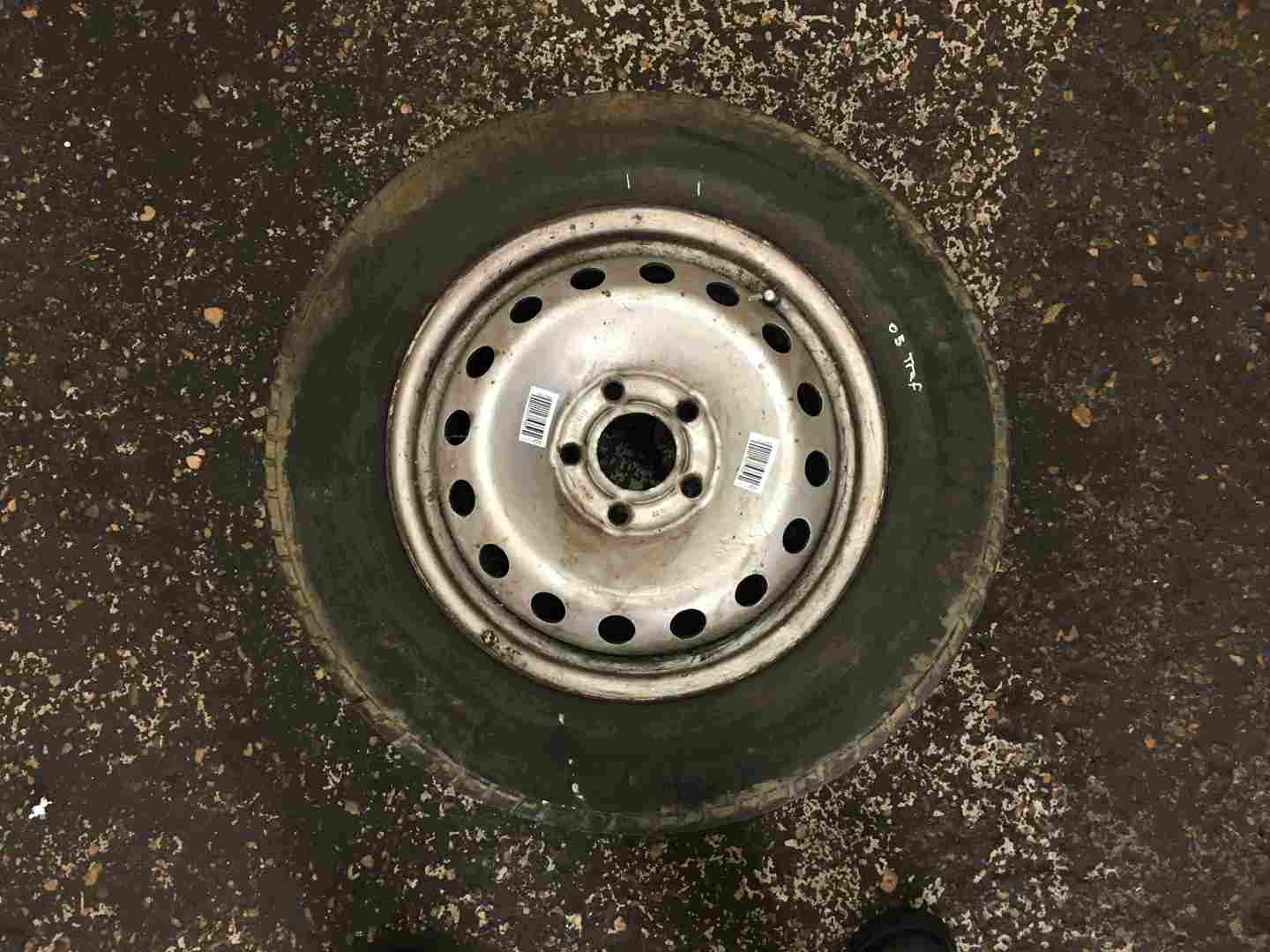 Renault Trafic 2001-2006 Spare Steel Wheel Rim + Tyre 215 65 16 8mm 5/5