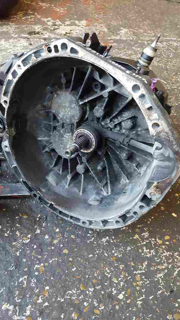 Renault Trafic 2006-2014 2.0 DCI Gearbox Pf6010 PF6 010 6 Speed pf6010