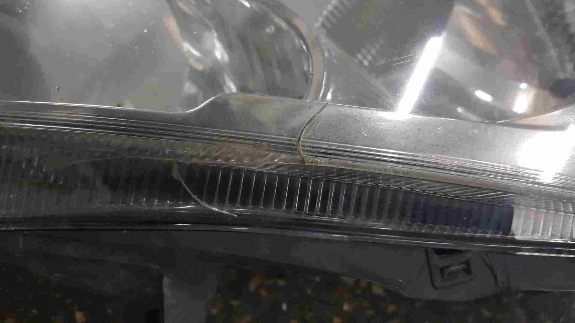 Renault Trafic 2006-2014 Drivers OSF Front Headlight 8200701361