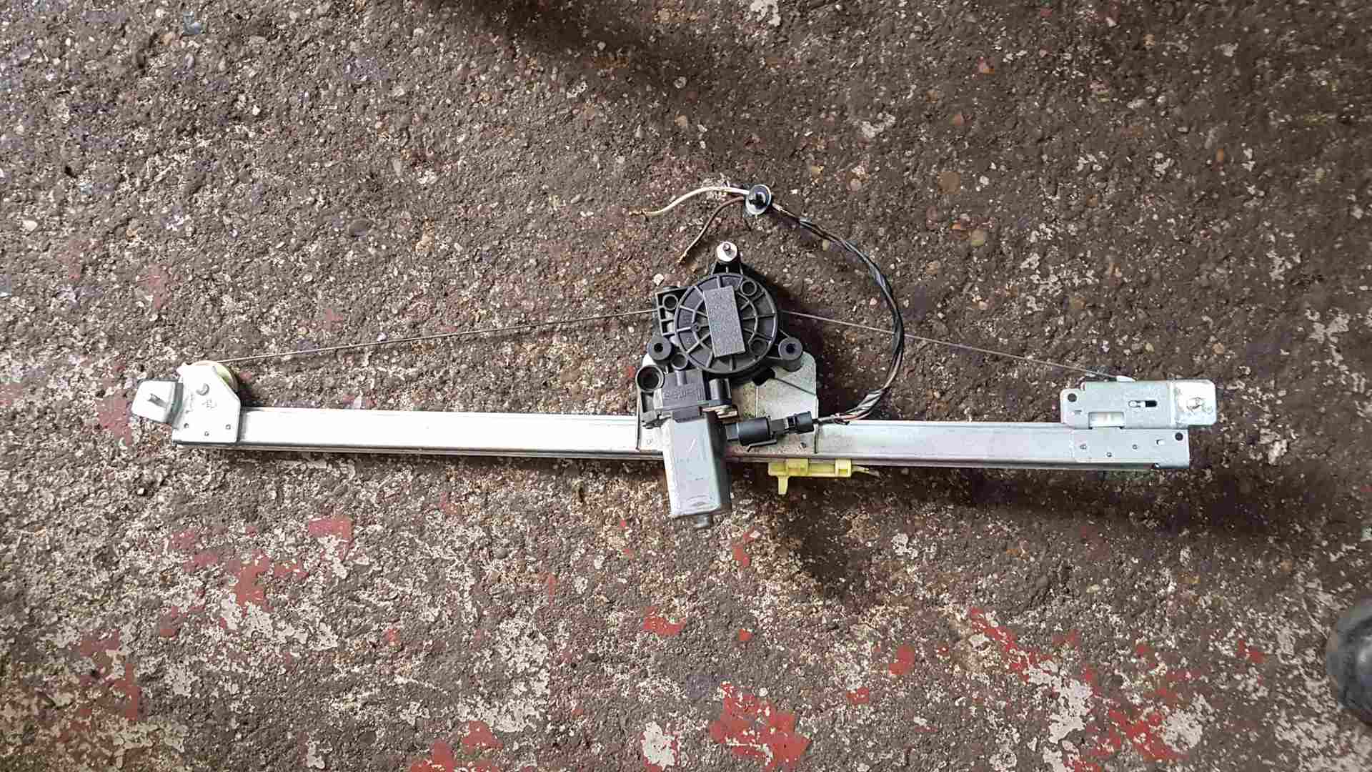 Thumb 6 Renault Trafic 2006-2014 Passenger NSF Front Window Motor + Regulator
