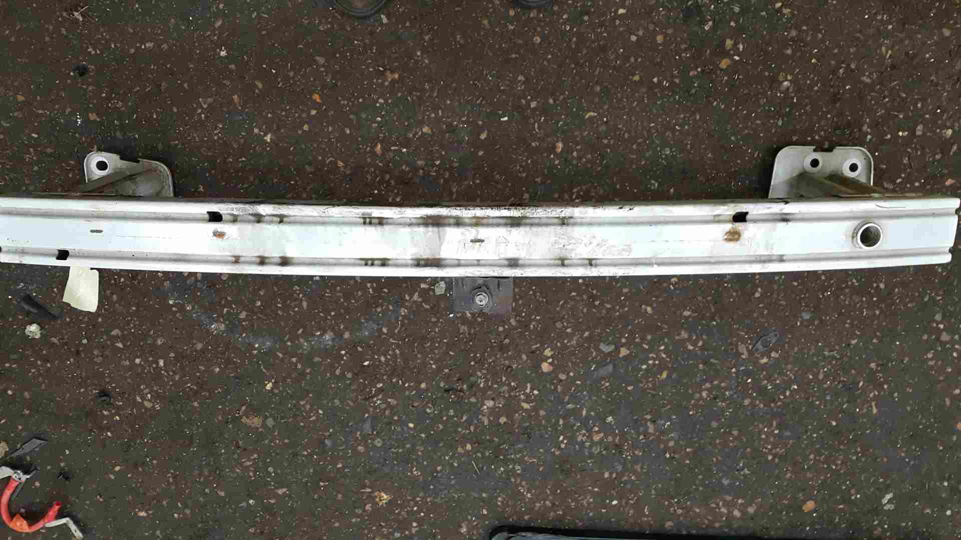 Thumb 8 Renault Trafic 2014-2018 Front Reinforcement BAR Crash Impact