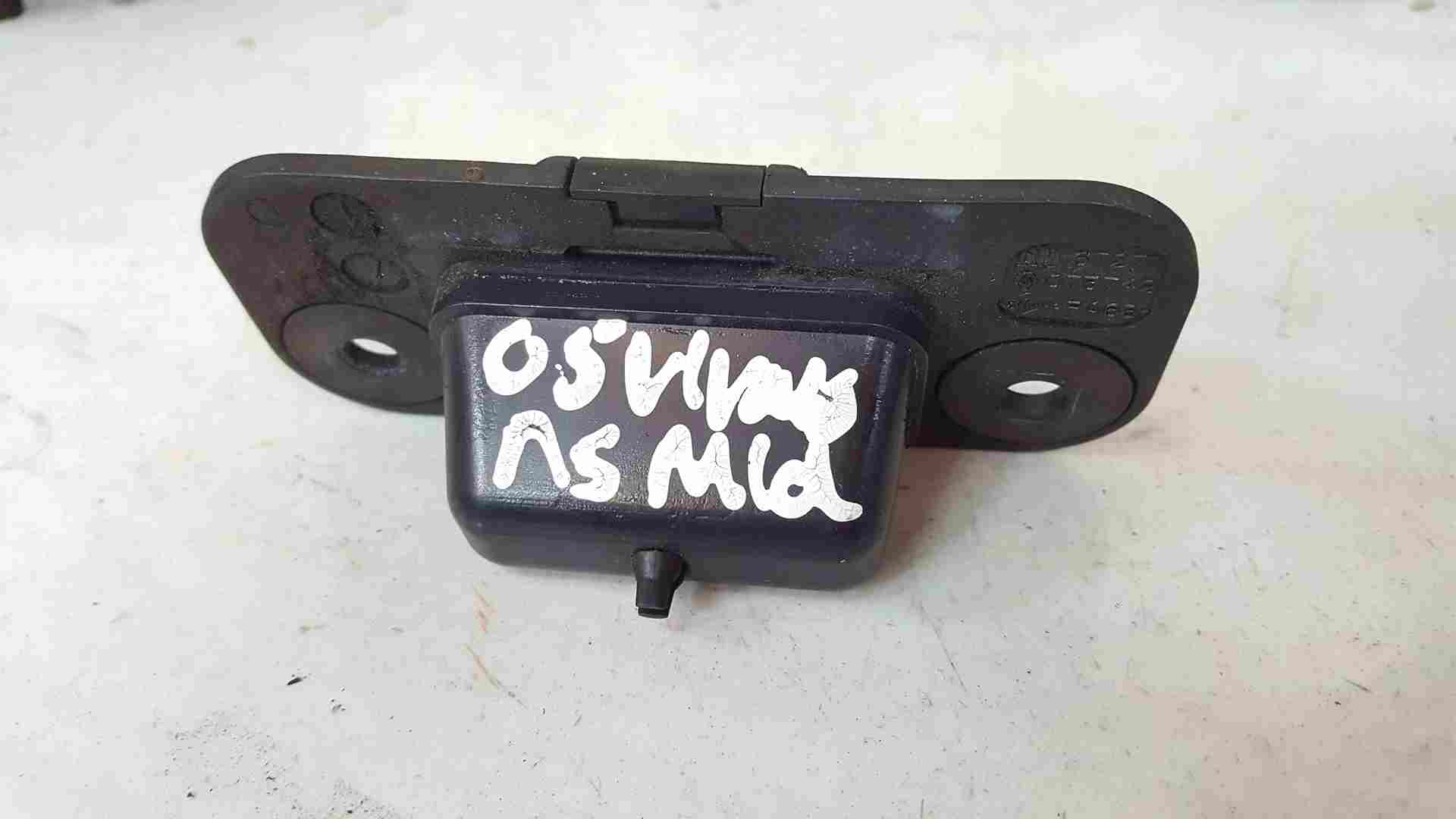 Thumb 3 Renault Trafic MK2 2001-2006 Kangoo Ns Sliding Door Lower Catch Mount 