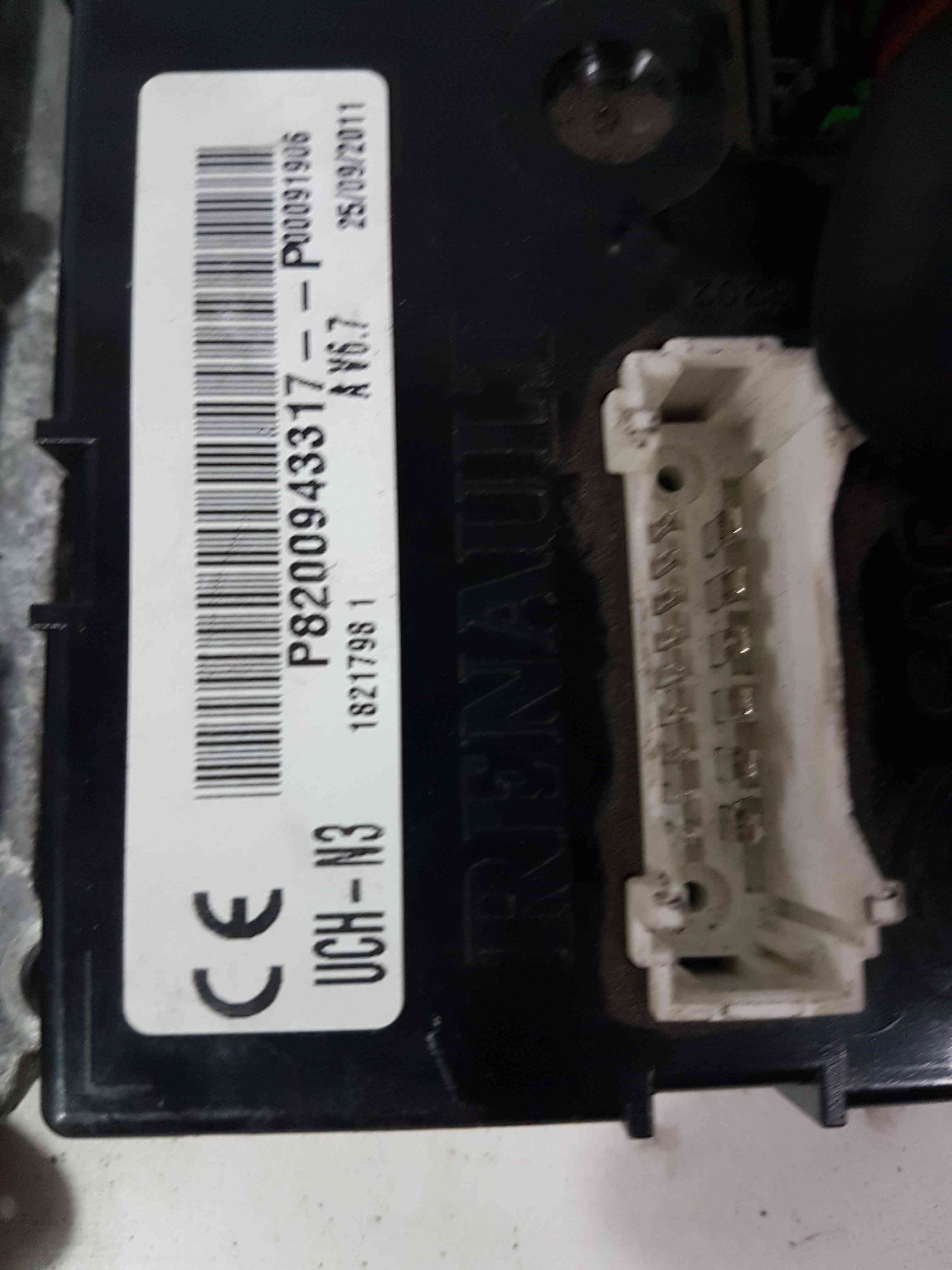 Thumb 3 Renault Trafic MK2 2006-2014 2.0 DCI Ecu SET Uch BCM + KEY 8200943317