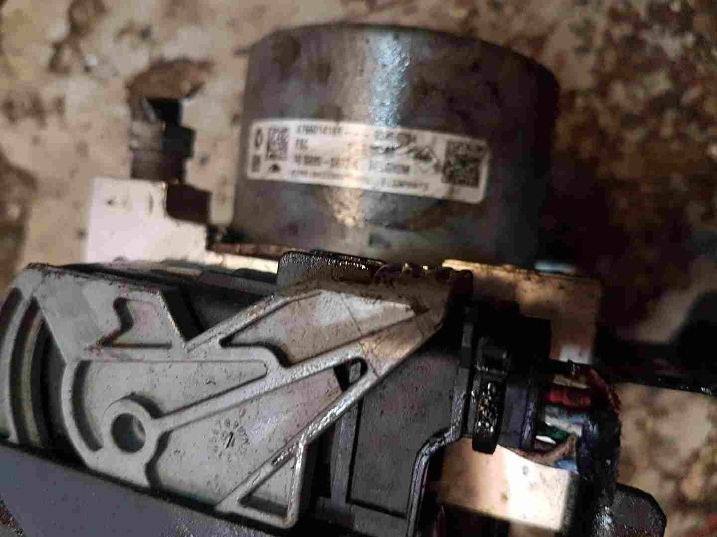 Thumb 3 Renault Trafic MK3 2014-2018 1.6 DCI Diesel ABS Pump Modulator 476601418R
