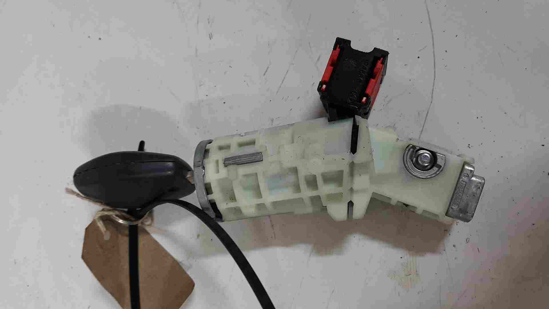 Thumb 9 Renault Trafic MK3 2014-2018 Ignition Barrel + KEY 487009186R