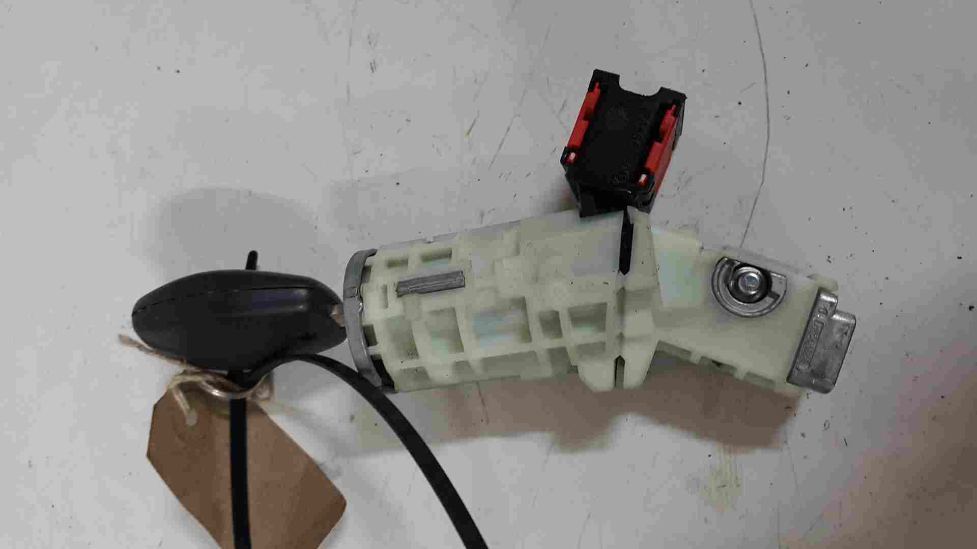 Thumb 8 Renault Trafic MK3 2014-2018 Ignition Barrel + KEY 487009186R