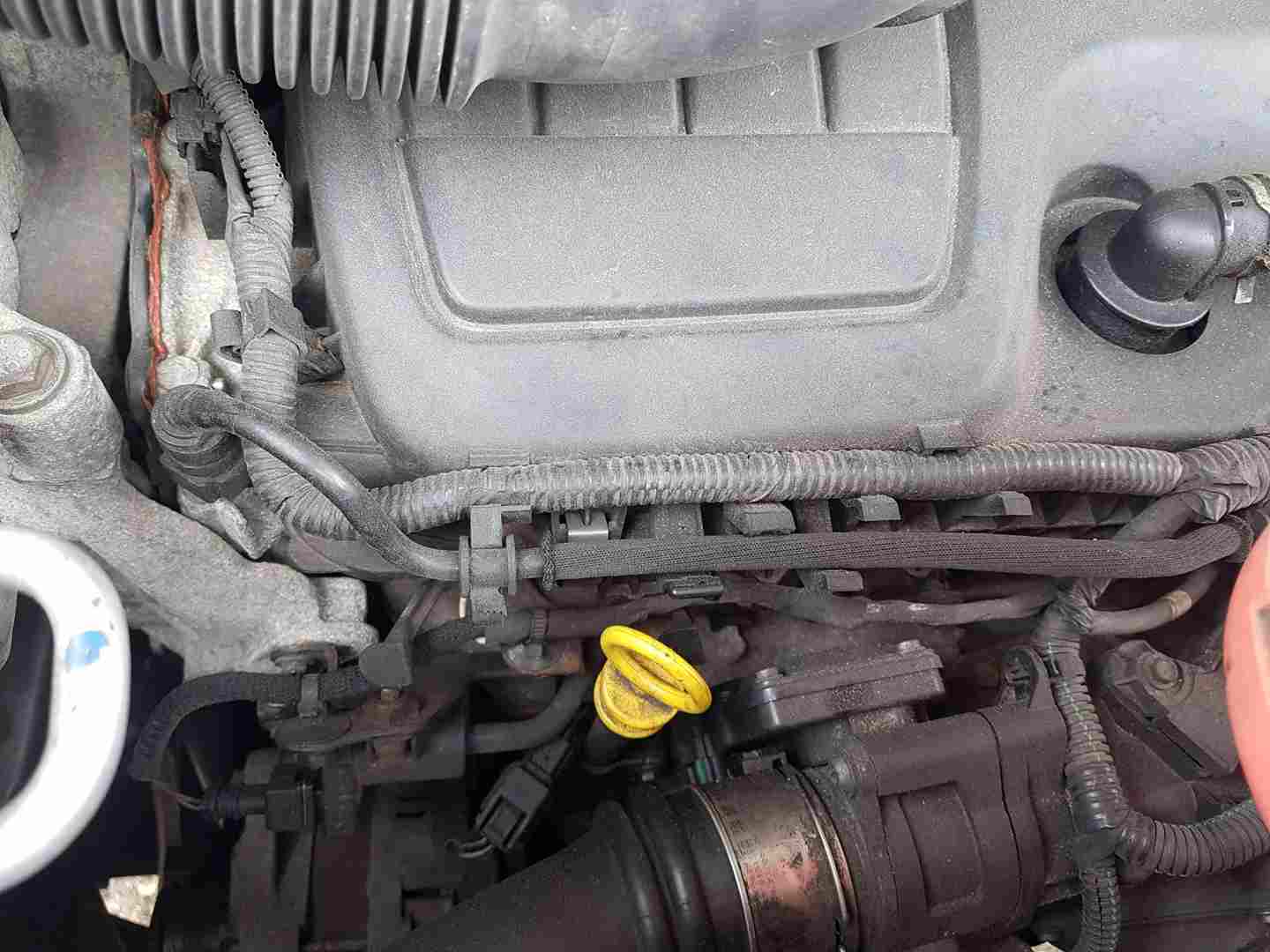 Thumb 2 Renault Trafic MK3 2014-2018 1.6 DCI Engine 120 SPORT R9M 413  R9M413