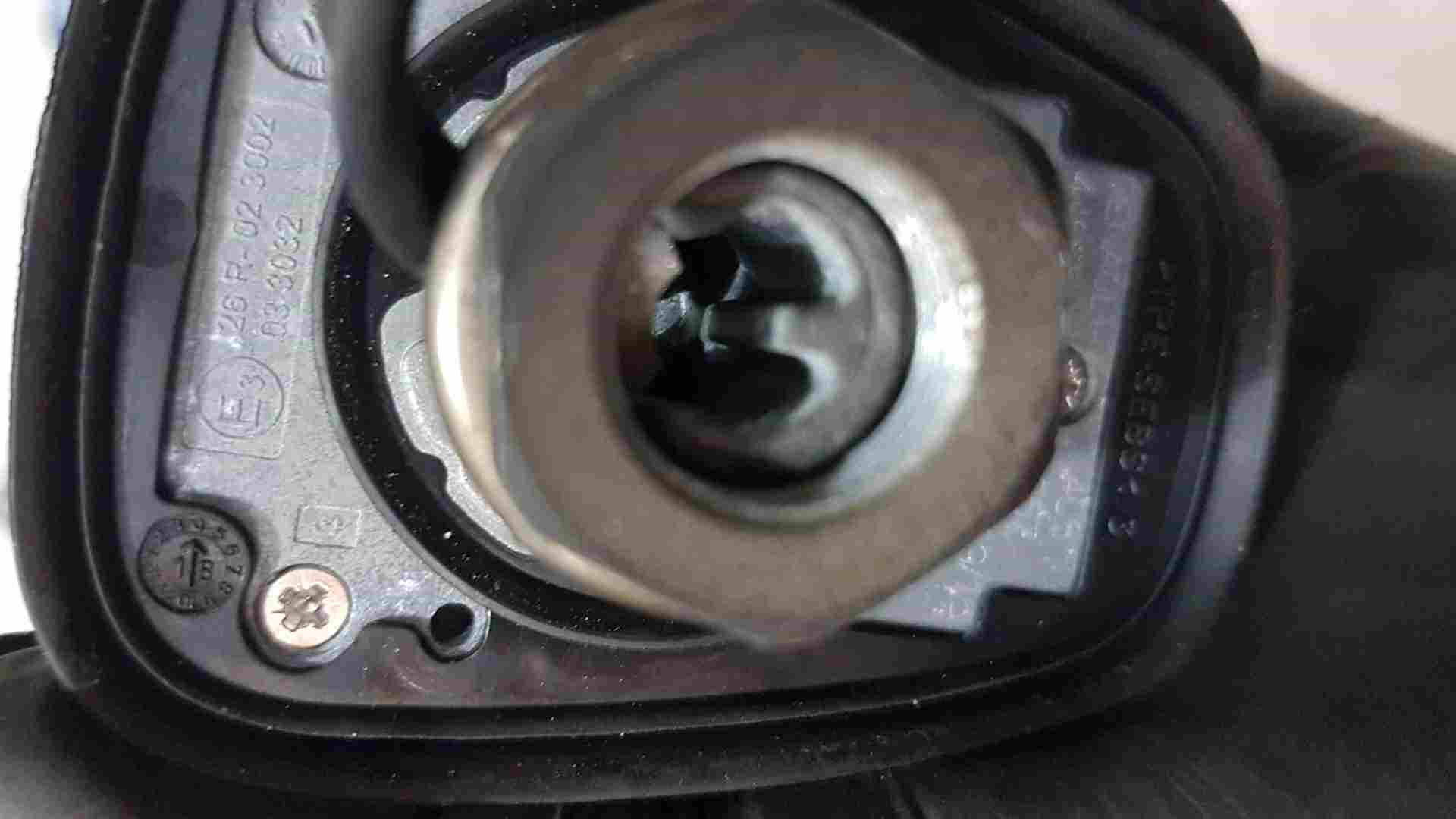 Thumb 4 Renault Trafic MK3 2014-2018 Roof Radio Aerial