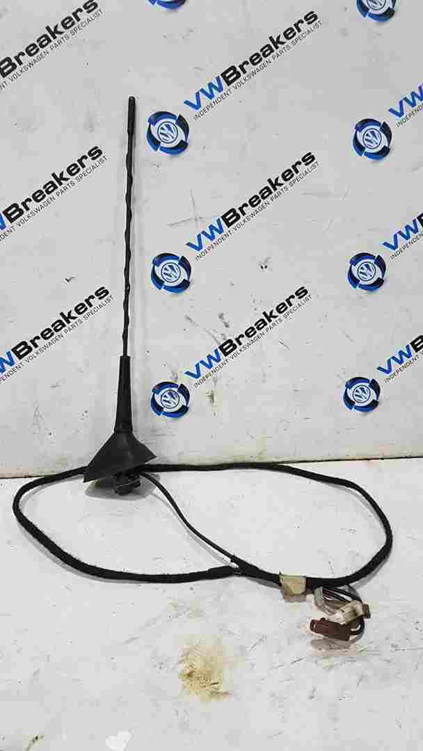 Thumb 6 Renault Trafic MK3 2014-2018 Roof Radio Aerial