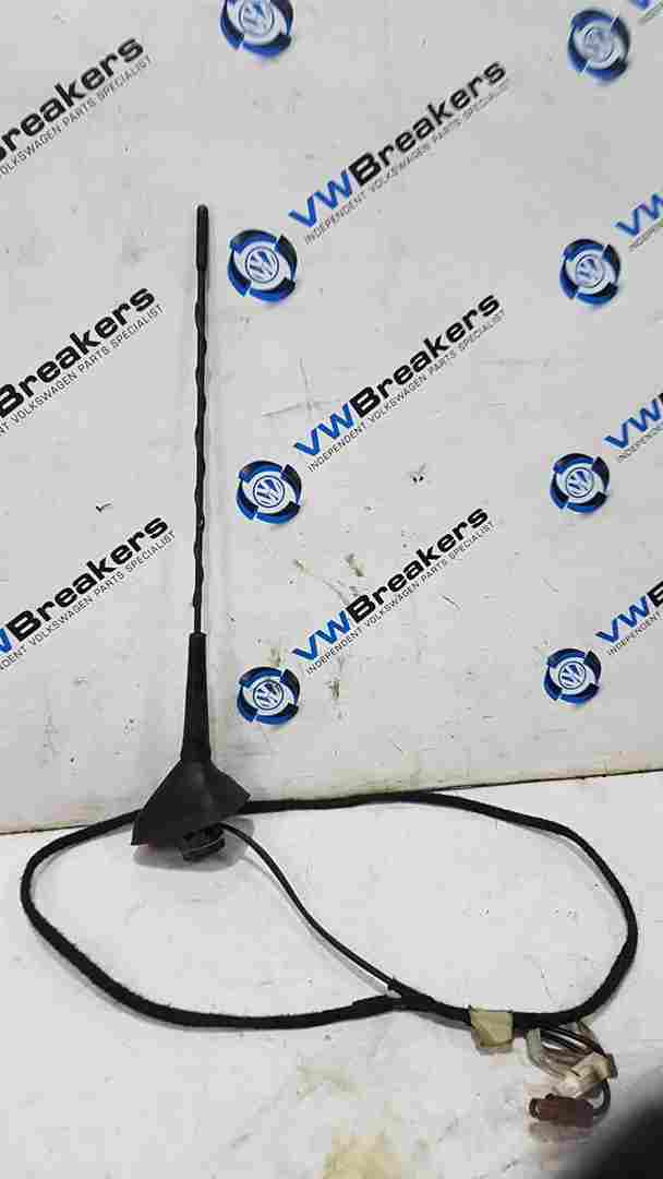 Thumb 7 Renault Trafic MK3 2014-2018 Roof Radio Aerial