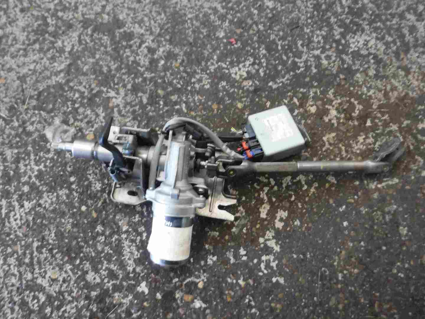 Renault Twingo 2007-2012 Power Steering Column + Computer ECU 8200800655