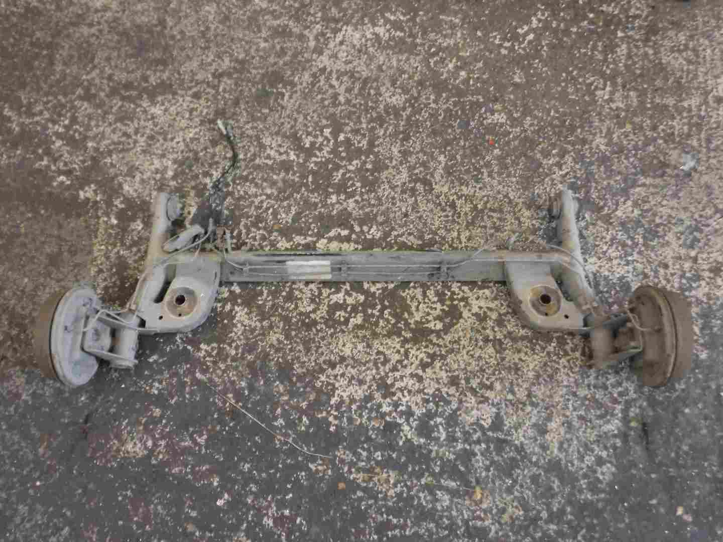 Renault Twingo 2007-2012 Rear Axle Subframe Complete Drums