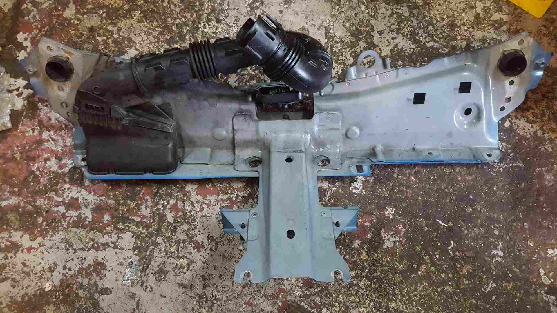 Thumb 3 Renault Twingo 2007-2014 Front Slam Panel Support BAR BLUE 