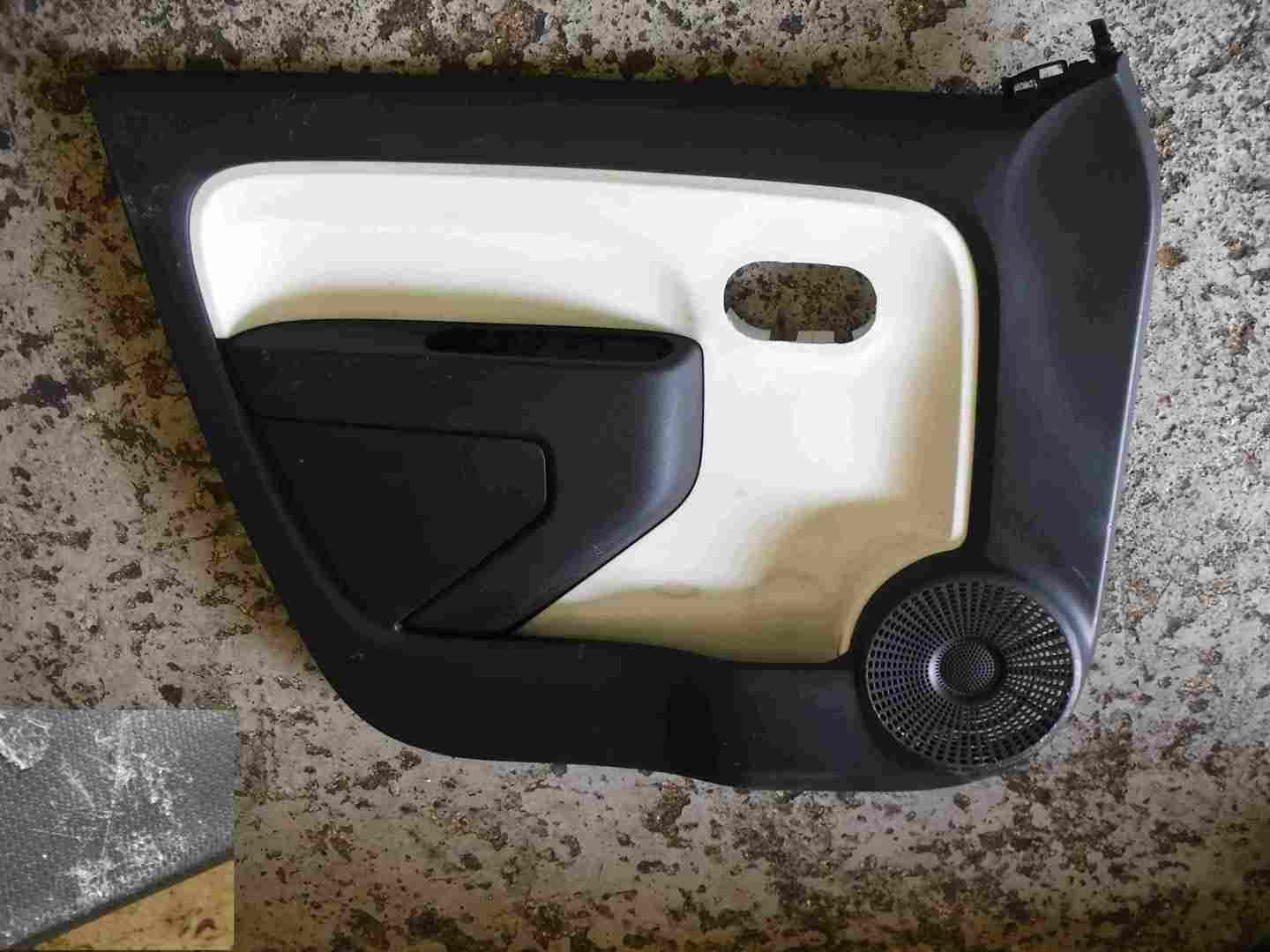 Renault Twingo 2014-2017 SCE Passenger NSF Front Door Card White 5dr