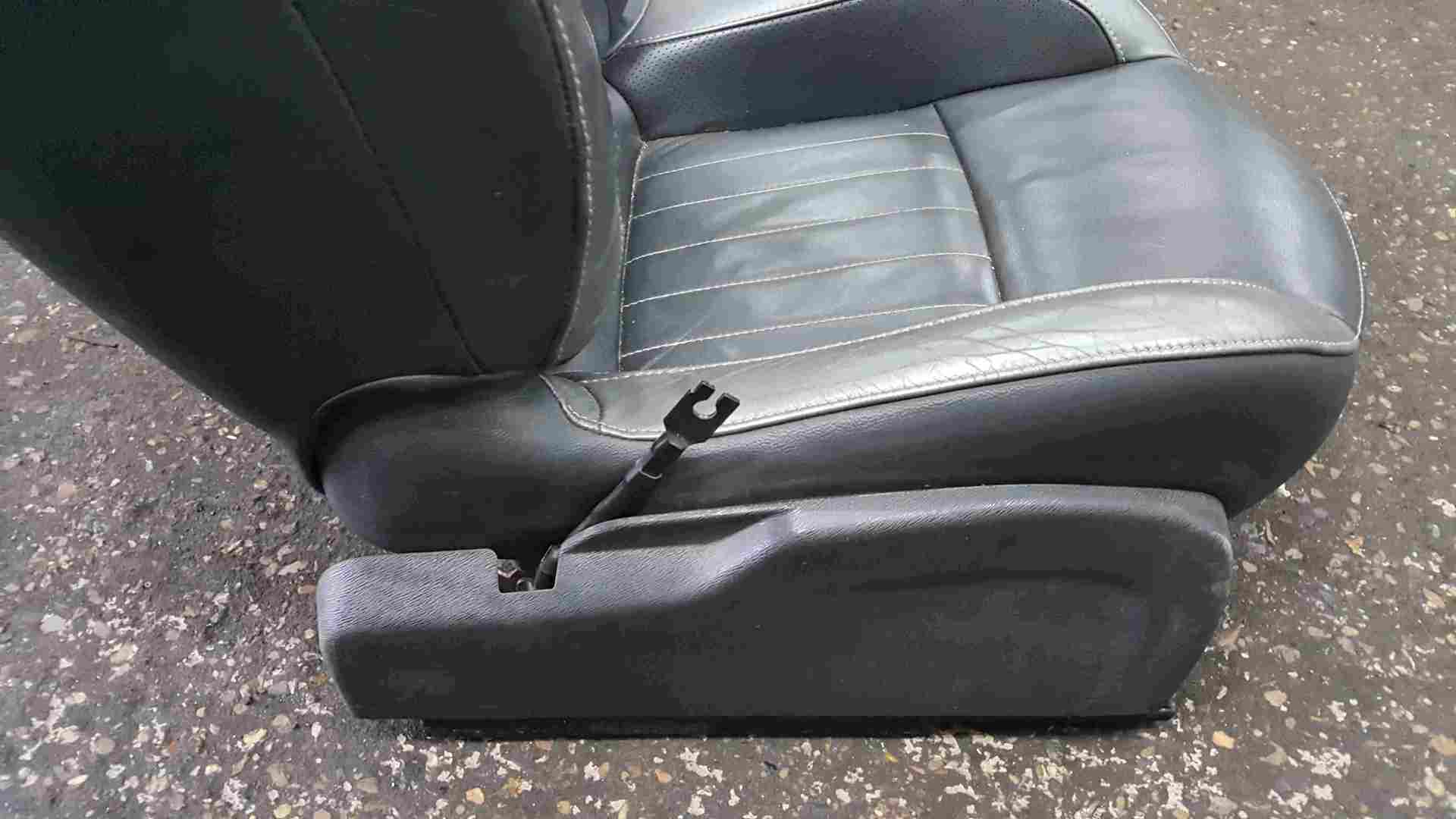 Thumb 4 Renault Wind 2010-2013 Drivers OSF Front Seat Chair Leather