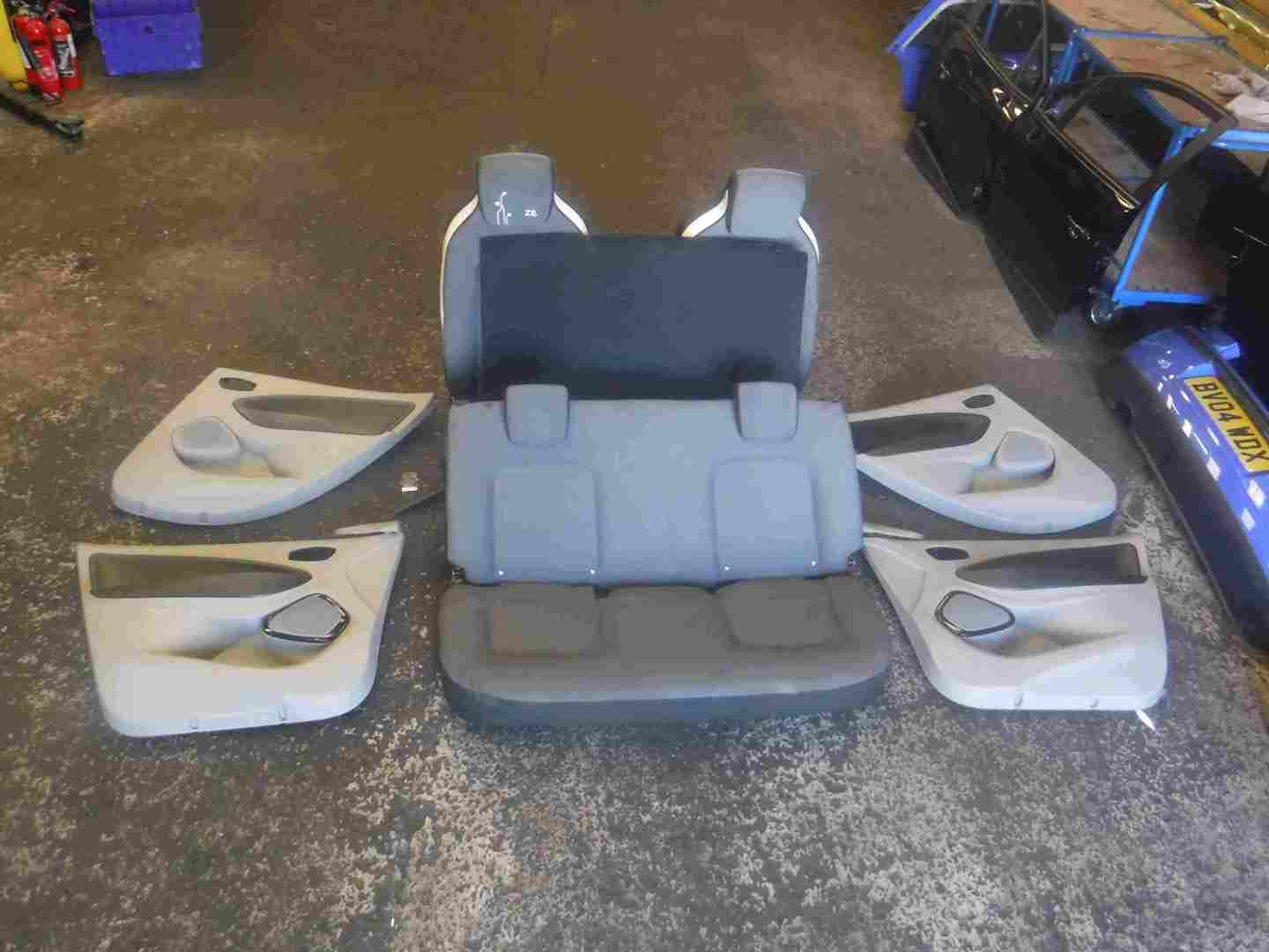 Renault Zoe 2012-2016 Interior Set Seats Chairs Door Cards Bench