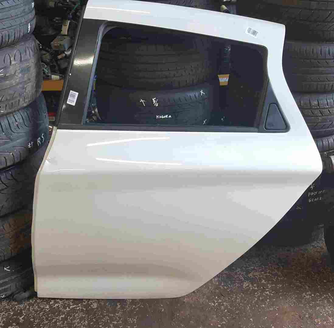 Renault Zoe 2012-2016 Passenger NSR Rear Door White OV369