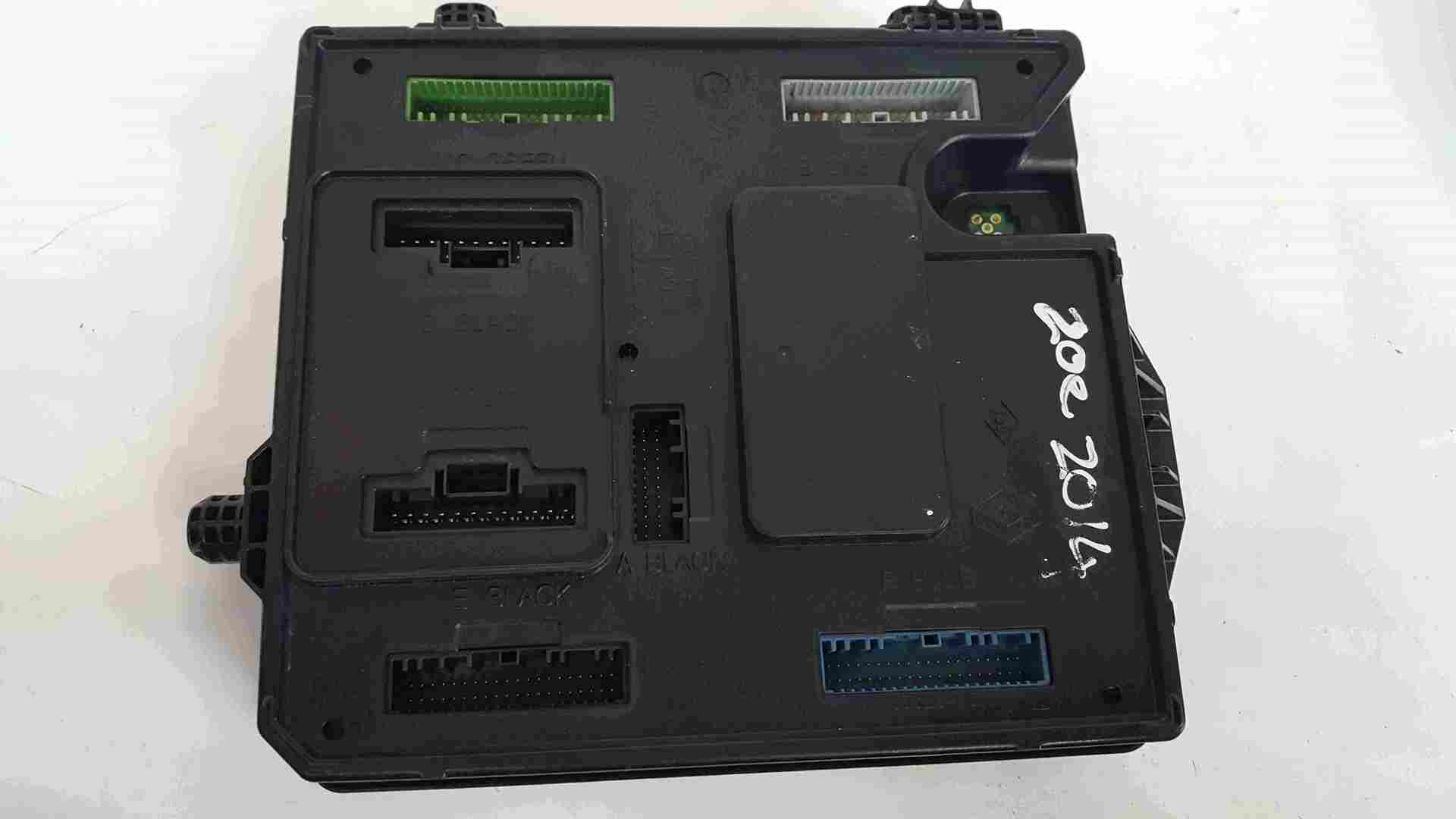 Thumb 3 Renault Zoe + Megane Scenic MK3 2012-2017 Fuse Box UCH BCM Module 284B18853R