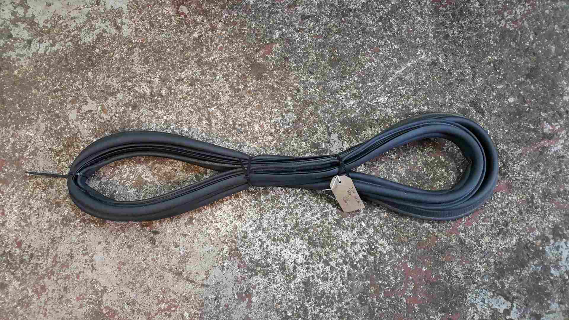 Renault Zoe 2012-2019 Boot Tailgate Rubber Seal