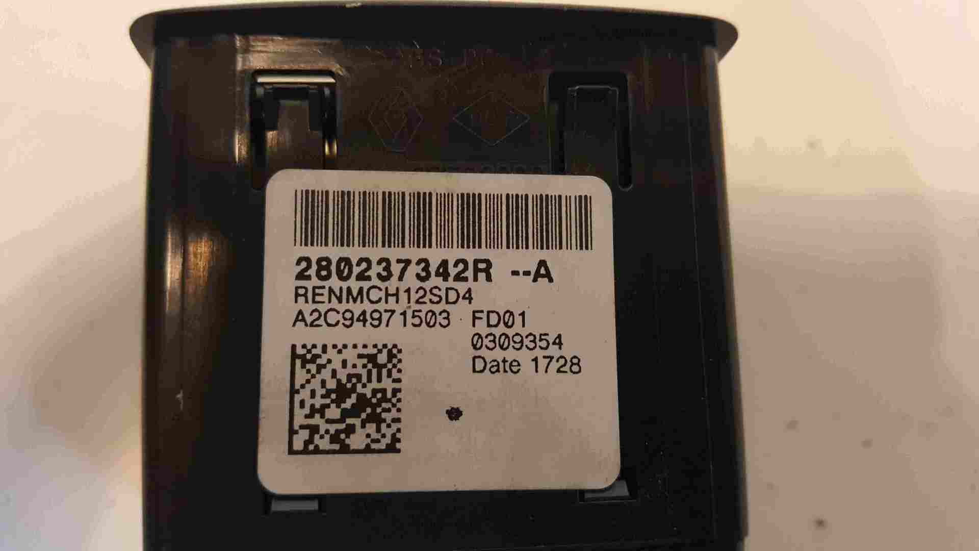 Thumb 2 Renault Zoe Captur 2012-2019 USB Port Aux 280237342r