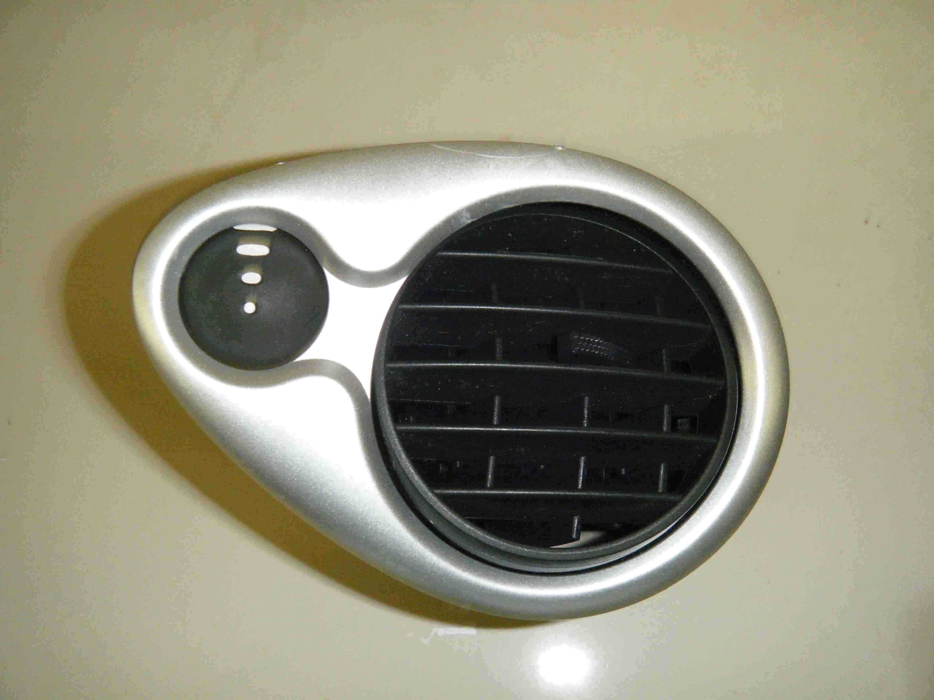 Renault Clio MK3 2005-2012 Passenger NS Heater Vent Air Blower Silver Aircon 